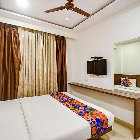 Fabhotel Kzar Select - 2Km From Park Street Kolkata Bagian luar foto