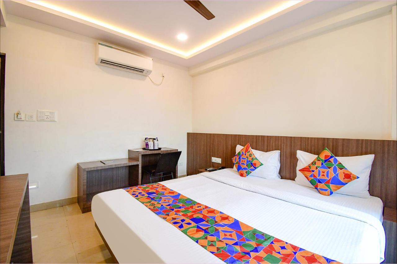Fabhotel Kzar Select - 2Km From Park Street Kolkata Bagian luar foto