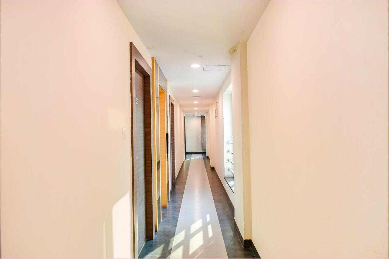 Fabhotel Kzar Select - 2Km From Park Street Kolkata Bagian luar foto
