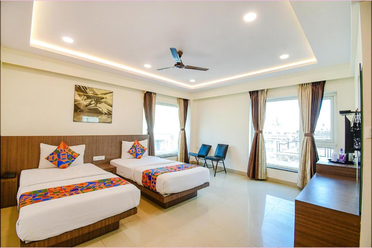 Fabhotel Kzar Select - 2Km From Park Street Kolkata Bagian luar foto
