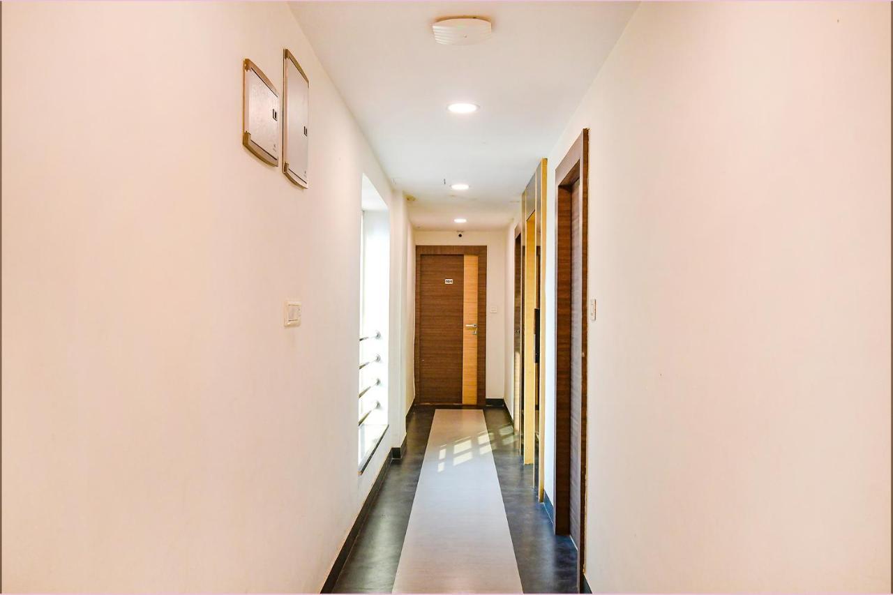 Fabhotel Kzar Select - 2Km From Park Street Kolkata Bagian luar foto